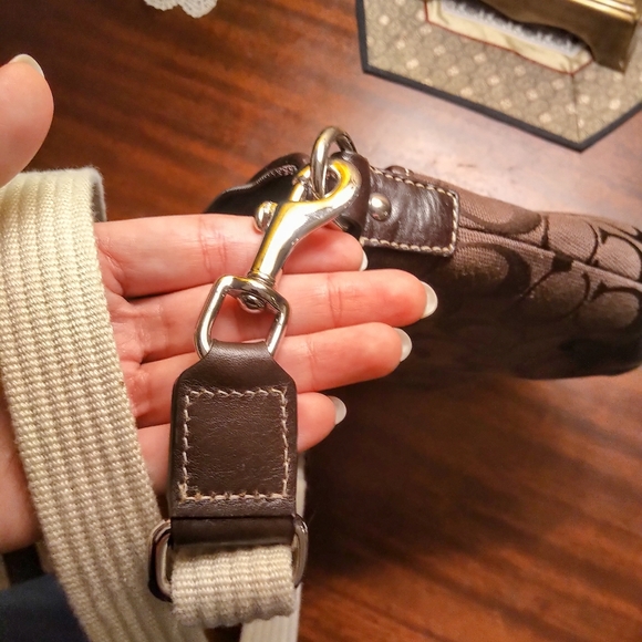 Coach Chocolate Brown Canvas Crossbody NWOT - Picture 6 of 7